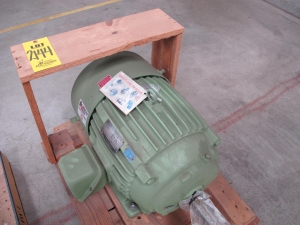 MOTOR, ELECTRIC TYPE, 25 HORSEPOWER, 460VAC ELEC RATING, 3512 RPM, 256TZ FRAME, 27.2 AMPS, TEFC ENCLOSURE, CONTINUOUS DUTY , 1.15 SERVICE FACTOR, TERMINAL BOX LOCATION IS F2. 1.654" TOLERANCE +0.000/-0.002" SHAFT. KEY-WAY WIDTH 0.465" +/- 0.005 KEY-WAY LENGTH 3.875" INSULATION CLASS F NEMA DESIGN B NEMA CODE H 2 - 65W, 120V SPACE HEATERS BALDOR SPECIFICATION 09H546Z645G1, PART # 09H546Z645G1 (W-44) LOADING & HANDLING FEE $15-